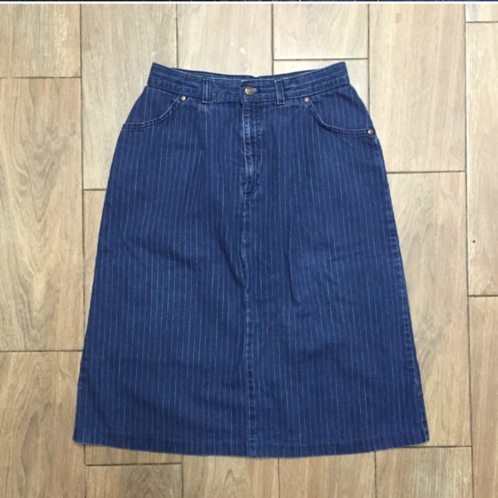 Vintage Levi’s denim skirt with rainbow threads